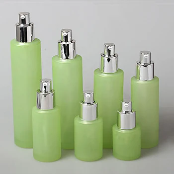 Матово зелен и прозрачен 20 мл мини пътен стъклена бутилка с помпа опаковка лосион/распылительный помпа на едро