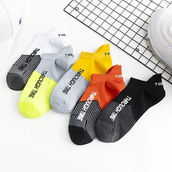 5 чифта Пролетно-лятната нови разноцветни чорапи с букви, модни мъжки и дамски спортни чорапи с нисък покрив, Дишащи чорапи за краката, спортни чорапи